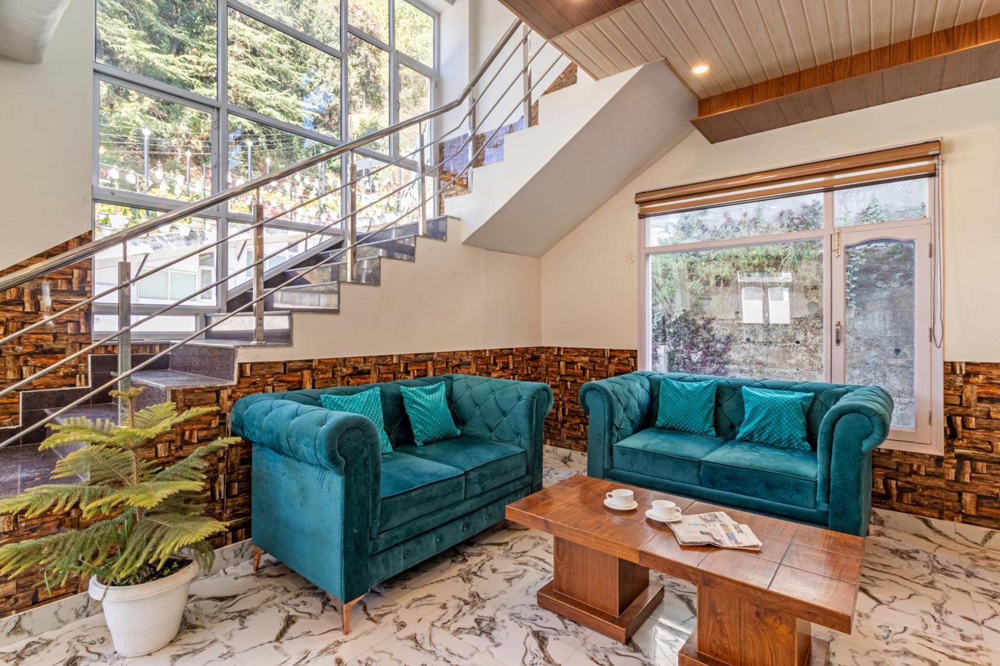 Treebo Srishti Vaikunth With Mountain View Hotell Shimla Eksteriør bilde